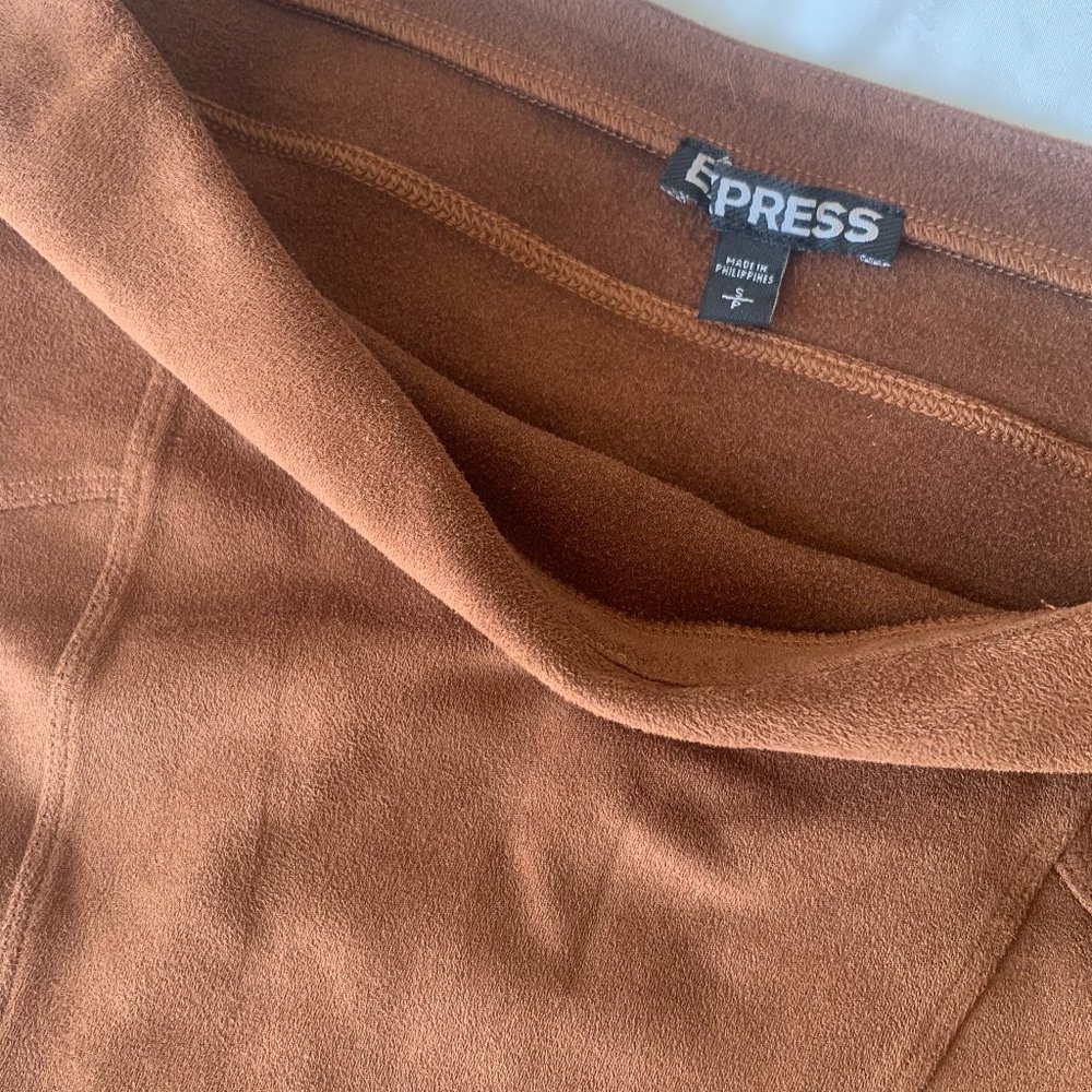 express skirt small